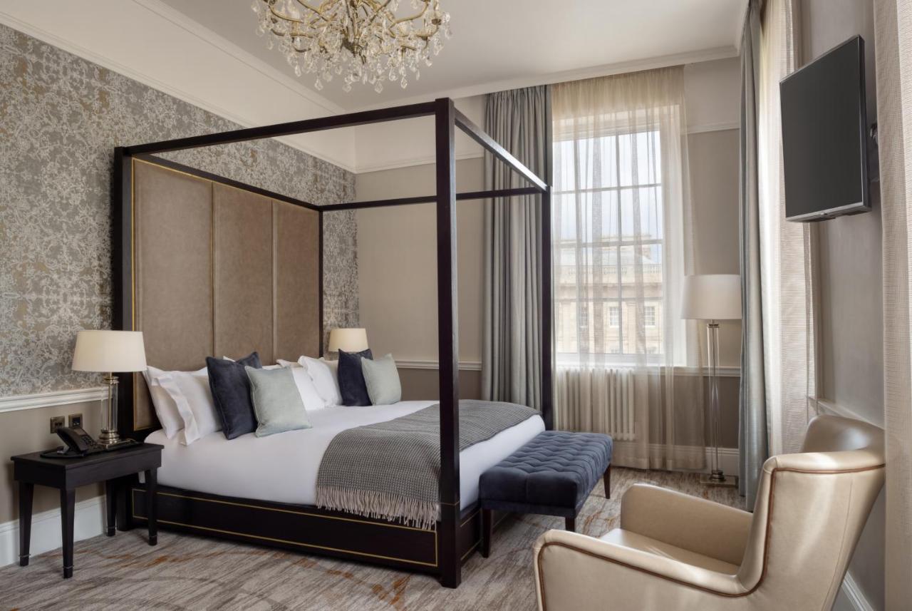 Hotel Ensana Buxton Crescent Exterior foto A bedroom at the hotel