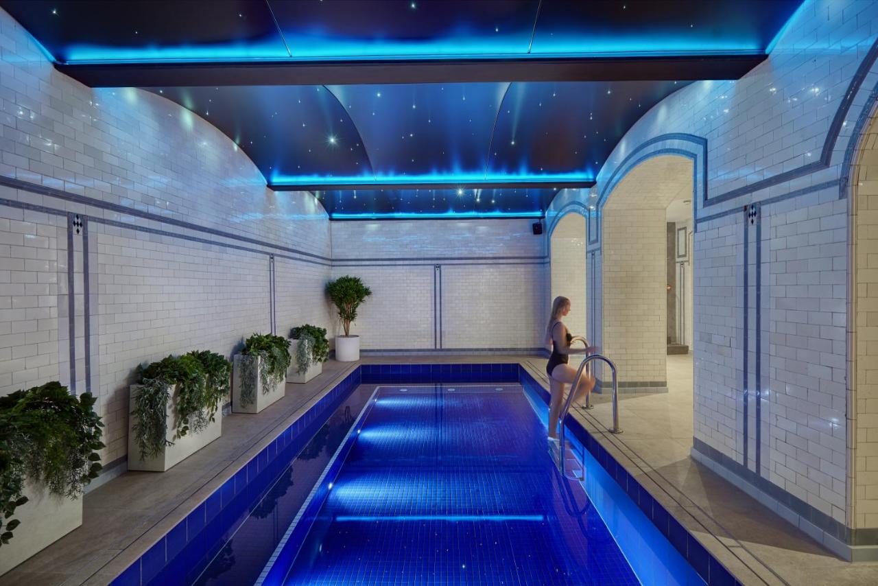 Hotel Ensana Buxton Crescent Exterior foto The pool at The Dorchester